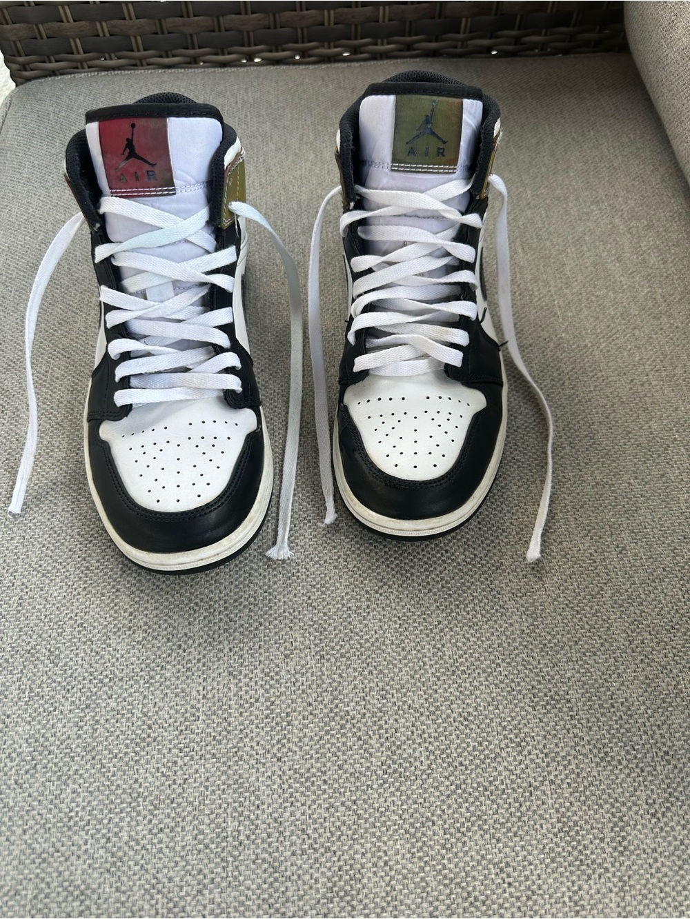 Nike Air Jordan 1 Mid SE Chameleon Oil Slick Black White Iridescent Sneakers 8.5